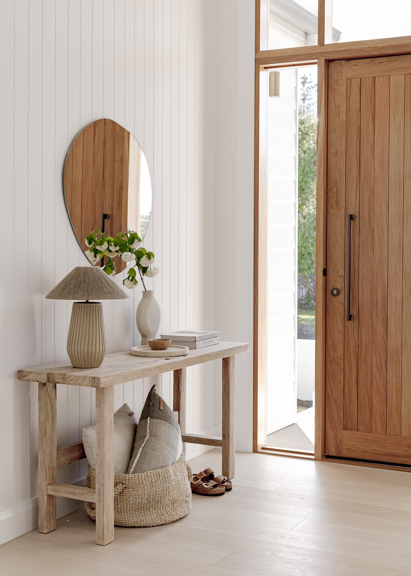 Designing a Welcoming Entryway: Elevate Your Home's First Impression